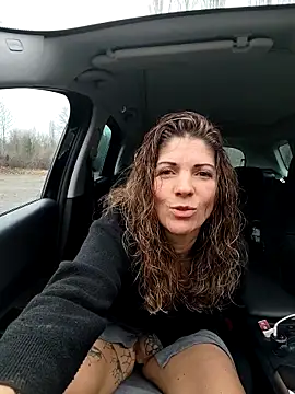 Snapshot of sansan2411 chatting on 01-17-26, 01:37 sansan2411 online show from 01-17-26, 01:37