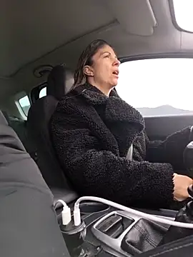 Snapshot of sansan2411 chatting on 02-15-26, 09:52 sansan2411 online show from 02-15-26, 09:52