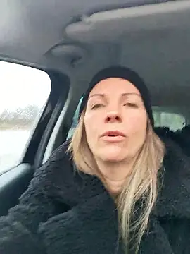 sansan2411 online show from 01-08-26, 02:01