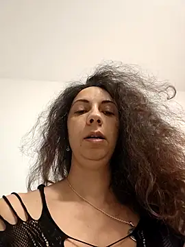 Snapshot of naughty69curls chatting on 11-29-25, 07:25 naughty69curls online show from 11-29-25, 07:25