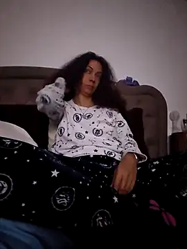 Snapshot of naughty69curls chatting on 01-31-26, 09:57 naughty69curls online show from 01-31-26, 09:57