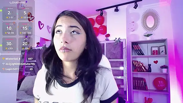 Snapshot of Camilaa1__ chatting on 02-25-25, 09:53 Camilaa1 online show from 02-25-25, 09:53