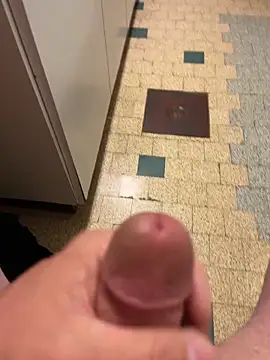 mikiss789 online show from 10-29-25, 04:33