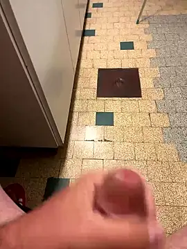 mikiss789 online show from 10-12-25, 03:19