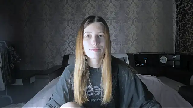 Agnes Allenn online show from 10-18-25, 11:12