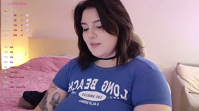 YumiYammy online show from 03-17-26, 06:11