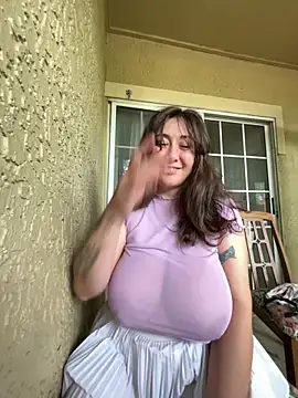 MadelynnMoon online show from 06-03-26, 05:28