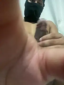 rickzinnxz online show from 03-03-25, 12:39