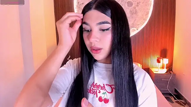 RoseCassie online show from 05-03-26, 01:58