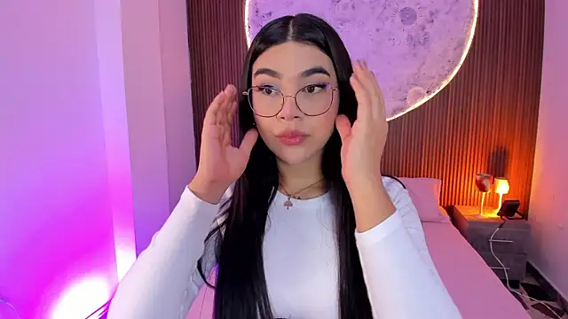 RoseCassie online show from 05-26-26, 12:58