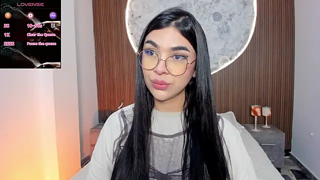 RoseCassie online show from 04-14-26, 01:27