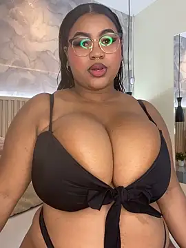 AinaraJimenez online show from 05-18-26, 08:02