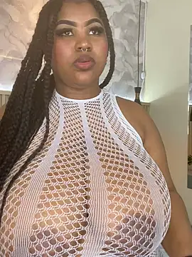 Snapshot of AinaraJimenez chatting on 02-06-26, 07:21 AinaraJimenez online show from 02-06-26, 07:21