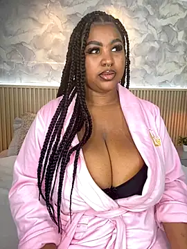 AinaraJimenez online show from 11-18-25, 06:22