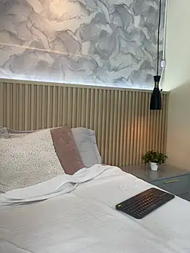 AinaraJimenez online show from 03-12-26, 09:19