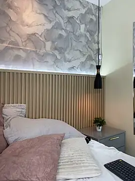 Snapshot of AinaraJimenez chatting on 02-19-26, 08:33 AinaraJimenez online show from 02-19-26, 08:33