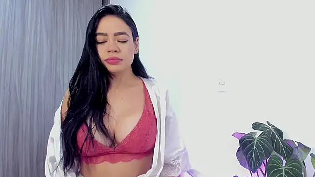 Sara Leblanc online show from 02-25-25, 12:38