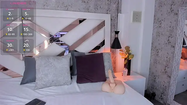 yessica monteiro online show from 12-04-25, 12:26