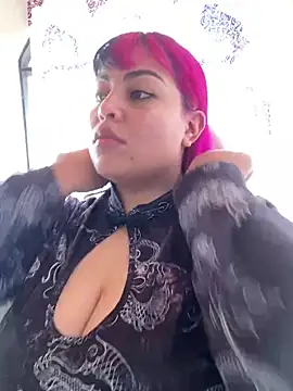 Snapshot of Pinky-Flower chatting on 01-21-25, 07:50 Pinky-Flower online show from 01-21-25, 07:50