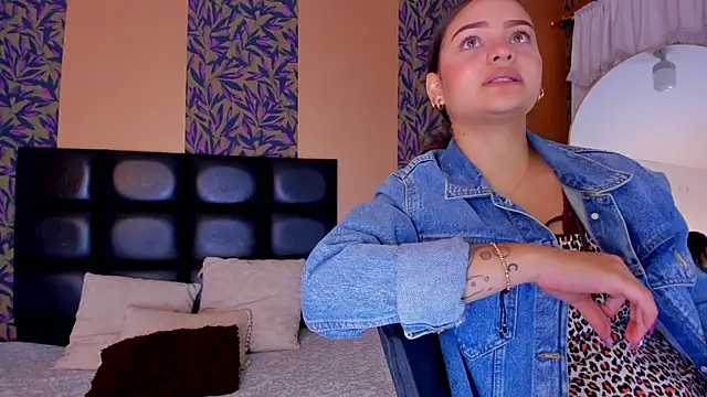 hinata itachi online show from 02-05-26, 03:46