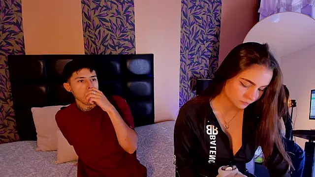 hinata itachi online show from 02-10-26, 04:11