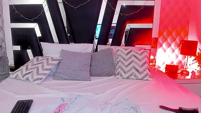 caroo gomeez online show from 02-19-25, 06:00