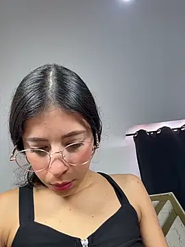 Snapshot of evaFiore chatting on 06-25-26, 06:46 evaFiore online show from 06-25-26, 06:46