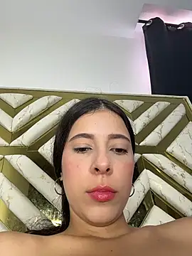 Snapshot of evaFiore chatting on 07-14-26, 07:31 evaFiore online show from 07-14-26, 07:31