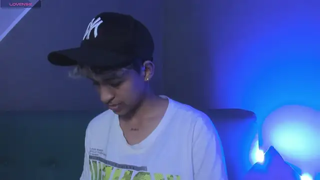 Dominick jones online show from 03-03-25, 09:48