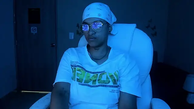 Dominick jones online show from 10-05-25, 12:01