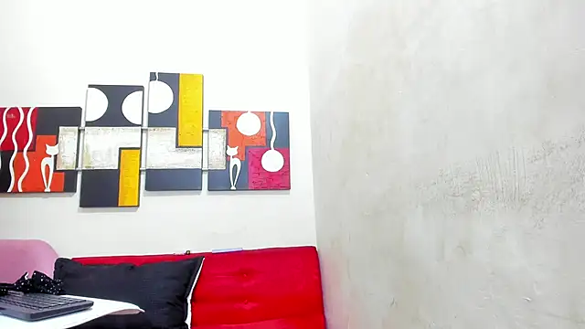 Mariana 16  online show from 03-21-25, 08:40