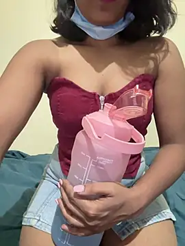 priyadevi17 online show from 03-13-25, 12:27