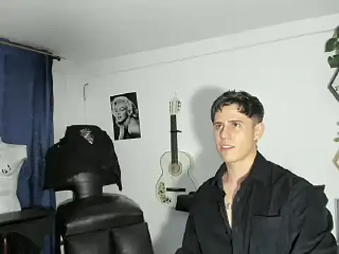 Antonello Vannucci online show from 03-16-25, 11:37