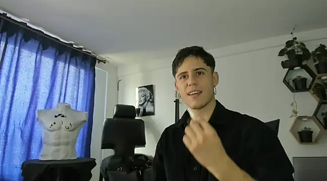 Antonello Vannucci online show from 03-12-25, 06:32