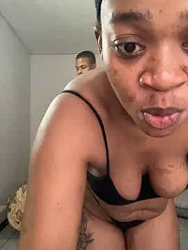 beverlyxxxx online show from 11-11-25, 12:44