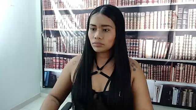 Amber Bluu online show from 12-18-24, 08:36