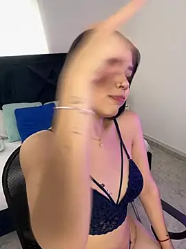 Lily Woodz online show from 02-23-26, 07:14