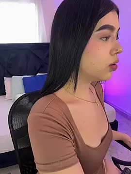 Lily Woodz online show from 06-30-26, 07:03
