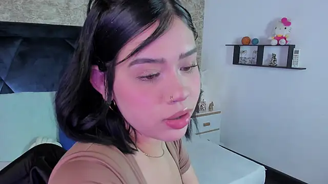 Lily Woodz online show from 11-29-25, 07:14