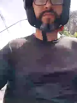 Snapshot of Jhonylima chatting on 12-27-24, 05:59 Jhonylima online show from 12-27-24, 05:59