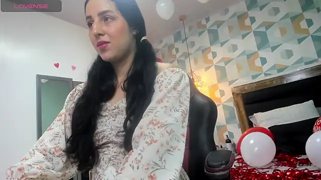 Snapshot of ARYAMORGAN1 chatting on 02-14-25, 12:36 ARYAMORGAN1 online show from 02-14-25, 12:36