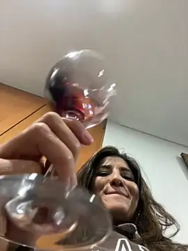 AlejandritaMilano online show from 06-28-26, 12:39