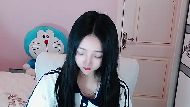 xiao-xiao-D online show from 03-03-25, 11:44