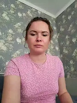 Snapshot of _Miss_Vanilla_ chatting on 03-11-25, 12:06 Miss Vanilla online show from 03-11-25, 12:06