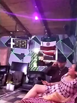 dulcedeseo13 online show from 11-01-25, 08:36