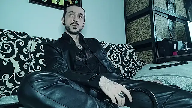 AxelColton online show from 09-18-25, 09:45