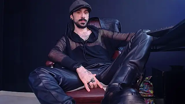 AxelColton online show from 10-21-25, 10:25