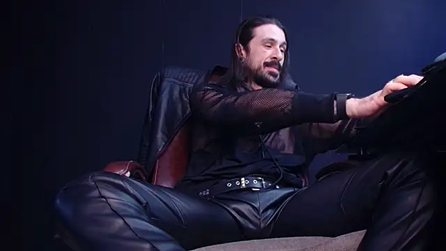 AxelColton online show from 10-25-25, 10:25