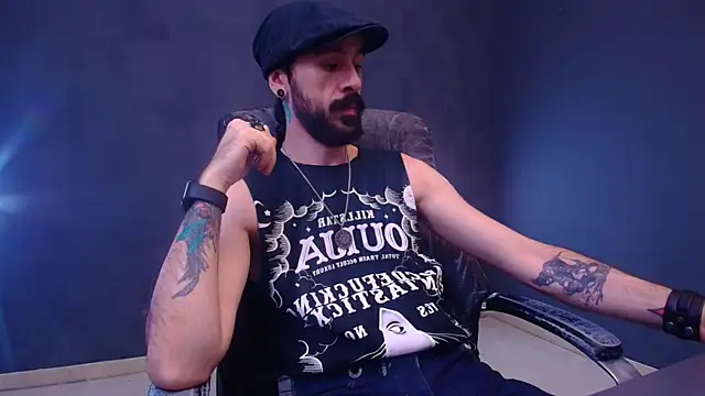 AxelColton online show from 11-23-25, 05:50