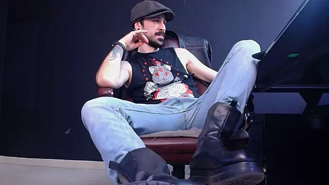 AxelColton online show from 10-18-25, 10:28